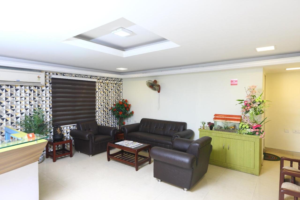 Vaccinated Staff- Oyo Flagship 475 Audi Nivas, North Usman Road Ξενοδοχείο Τσενάι Εξωτερικό φωτογραφία